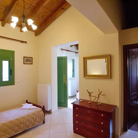 Kato Sleeps 6