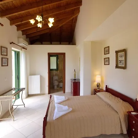Kato Sleeps 6