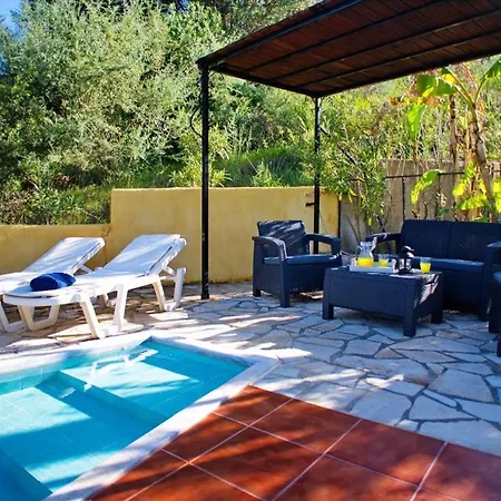 Kato Sleeps 6 Willa Kateleios