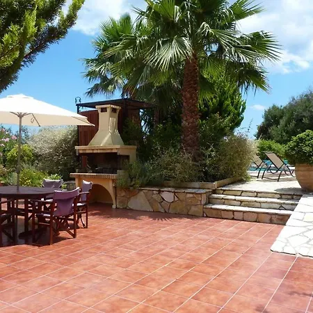 Kato Sleeps 6 *