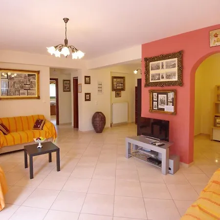 Kato Sleeps 6