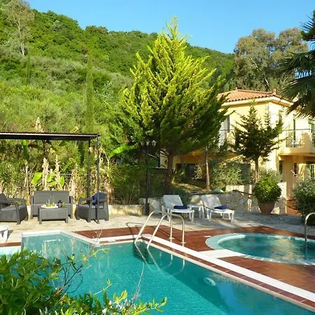 Kato Sleeps 6