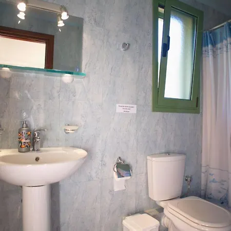 Kato Sleeps 6 *